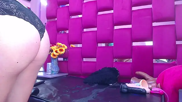 Lya Anal online show from October 20, 2025, 8:20 pm