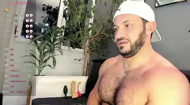Snapshot of arielenbsas chatting on December 3, 2024, 3:52 am arielenbsas online show from December 3, 2024, 3:52 am