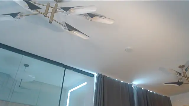 Snapshot of _emma_a_ chatting on December 5, 2024, 11:49 am emma a online show from December 5, 2024, 11:49 am