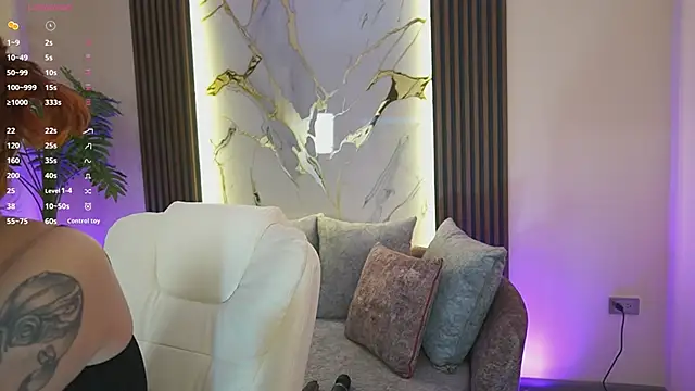 Anybuny online show from September 12, 2025, 11:43 am