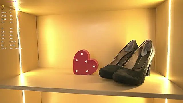 Anybuny online show from November 21, 2025, 12:26 pm