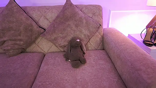 Anybuny online show from April 2, 2026, 11:41 am