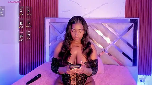 Snapshot of Kendy_Wilkinson chatting on November 24, 2025, 10:20 pm Kendy Wilkinson online show from November 24, 2025, 10:20 pm