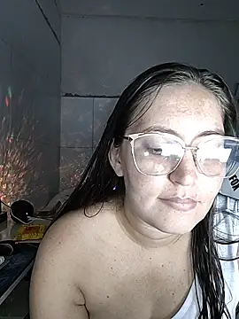 dani123unica online show from December 3, 2025, 3:43 pm