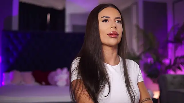 MissKiarra online show from September 26, 2025, 6:17 am