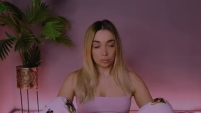 Snapshot of Jessielle chatting on January 13, 2026, 1:49 pm Jessielle online show from January 13, 2026, 1:49 pm