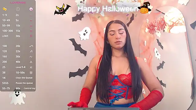 Thayssa ross online show from October 31, 2025, 12:39 pm