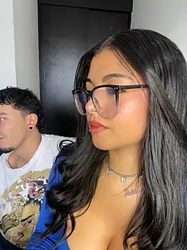 Snapshot of Dulce-diosa chatting on October 22, 2025, 9:47 pm Dulce-diosa online show from October 22, 2025, 9:47 pm