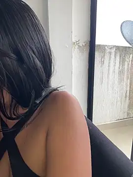 Snapshot of Dulce-diosa chatting on December 19, 2025, 7:21 pm Dulce-diosa online show from December 19, 2025, 7:21 pm