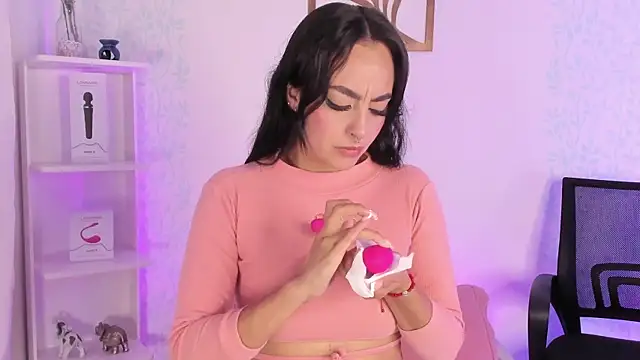 Snapshot of Eva_ritz chatting on November 14, 2025, 1:48 am Eva ritz online show from November 14, 2025, 1:48 am