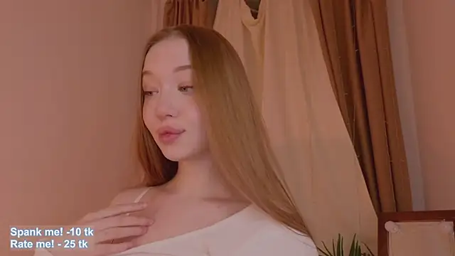 Snapshot of VioletMills chatting on October 15, 2025, 2:55 am VioletMills online show from October 15, 2025, 2:55 am