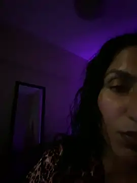 Snapshot of Indianbutter11 chatting on December 28, 2024, 7:22 pm Indianbutter11 online show from December 28, 2024, 7:22 pm