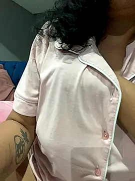 Indianbutter11 online show from November 17, 2025, 7:52 pm