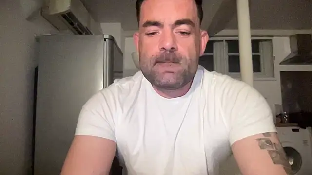 Snapshot of Horny_littledevil chatting on March 21, 2025, 10:28 pm Horny littledevil online show from March 21, 2025, 10:28 pm