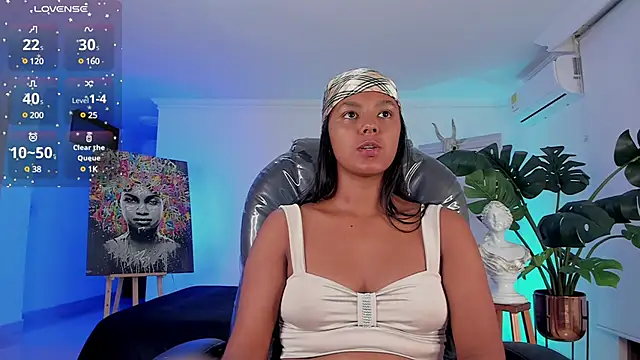 Snapshot of JANYLOVE__ chatting on February 5, 2025, 11:23 am JANYLOVE online show from February 5, 2025, 11:23 am