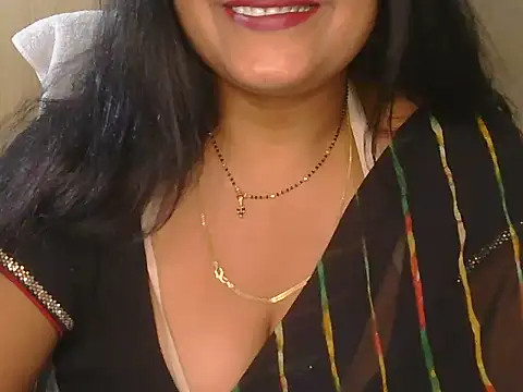 Cute Ruhi99 online show from November 18, 2025, 7:02 am