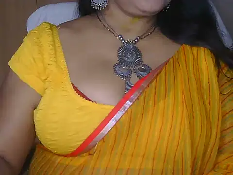 Snapshot of Cute_Ruhi99 chatting on February 19, 2026, 8:54 am Cute Ruhi99 online show from February 19, 2026, 8:54 am