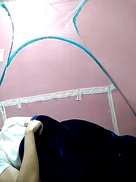 Snapshot of Indiandaddy11 chatting on December 5, 2024, 7:17 pm Indiandaddy11 online show from December 5, 2024, 7:17 pm