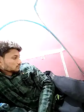 Snapshot of Indiandaddy11 chatting on December 8, 2024, 5:22 pm Indiandaddy11 online show from December 8, 2024, 5:22 pm