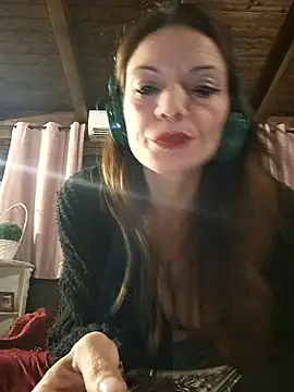vampvanna23 online show from January 11, 2026, 3:22 am
