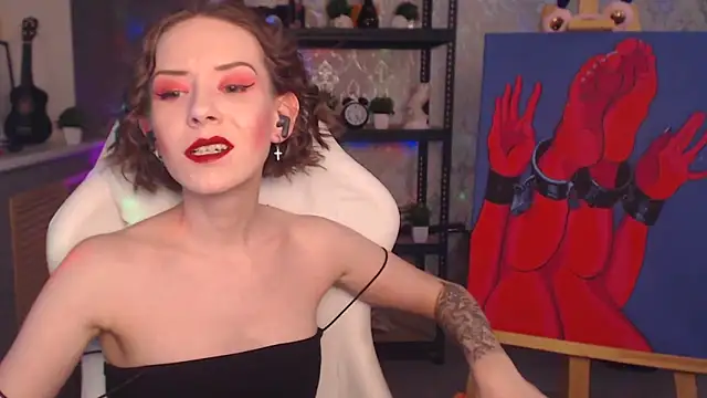 FascinatingEyess online show from February 2, 2026, 10:41 pm