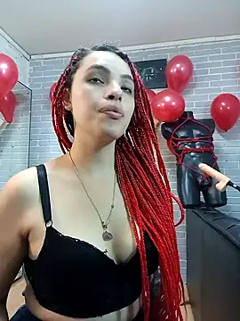 Snapshot of elizatexx chatting on February 9, 2025, 6:37 pm elizatexx online show from February 9, 2025, 6:37 pm
