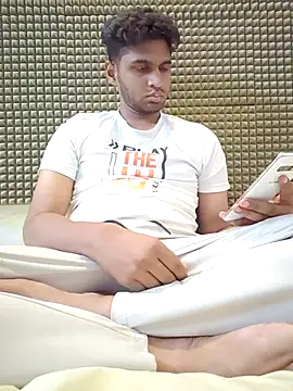 mykecockslong online show from October 2, 2025, 4:36 pm