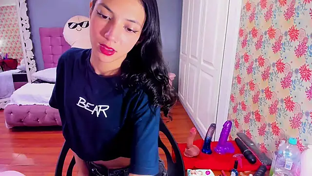 Snapshot of Iris_Stone_ chatting on March 3, 2025, 2:15 pm Iris Stone online show from March 3, 2025, 2:15 pm