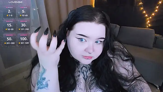 Gotic Pie online show from December 28, 2024, 10:13 pm