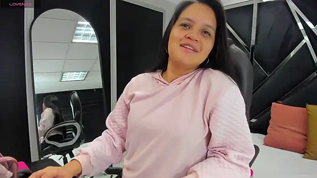 Ivanna18 x online show from September 20, 2025, 3:29 am