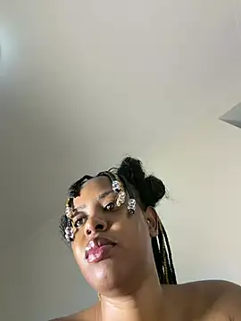 Snapshot of Rose_berry chatting on March 2, 2026, 3:30 am Rose berry online show from March 2, 2026, 3:30 am