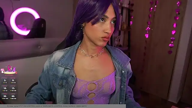 Snapshot of MissKorah chatting on March 8, 2025, 7:42 pm MissKorah online show from March 8, 2025, 7:42 pm