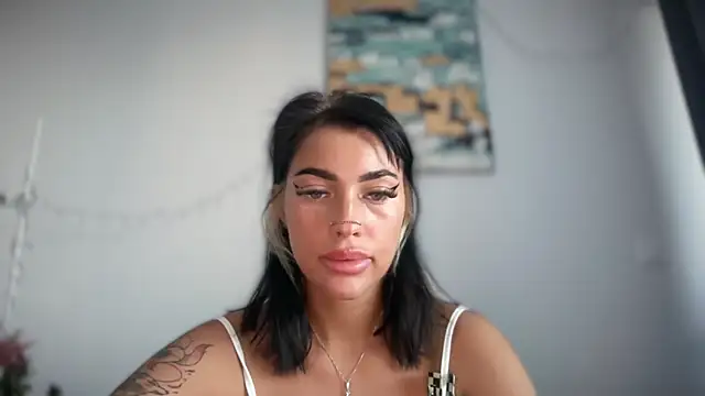 Snapshot of Marakuia054 chatting on October 21, 2025, 6:03 am Marakuia054 online show from October 21, 2025, 6:03 am