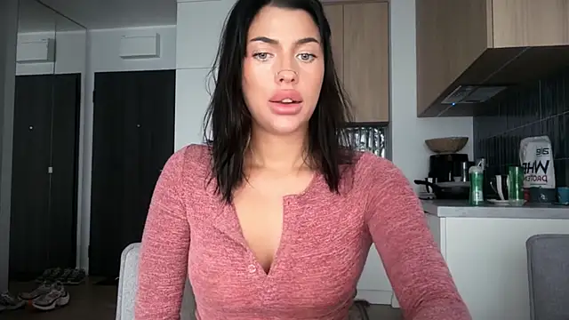 Snapshot of Marakuia054 chatting on December 3, 2025, 8:45 am Marakuia054 online show from December 3, 2025, 8:45 am