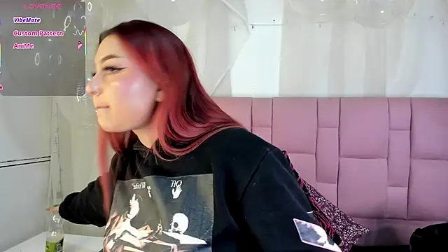 Snapshot of samantha-black chatting on October 21, 2025, 5:46 pm samantha-black online show from October 21, 2025, 5:46 pm