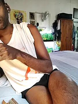 KeptupInosine online show from November 6, 2025, 1:23 pm