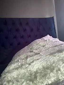 Chubbykarisma27 online show from December 14, 2025, 9:47 am