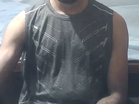 Snapshot of ROCKY_USA_18 chatting on July 1, 2026, 9:14 pm ROCKY USA 18 online show from July 1, 2026, 9:14 pm