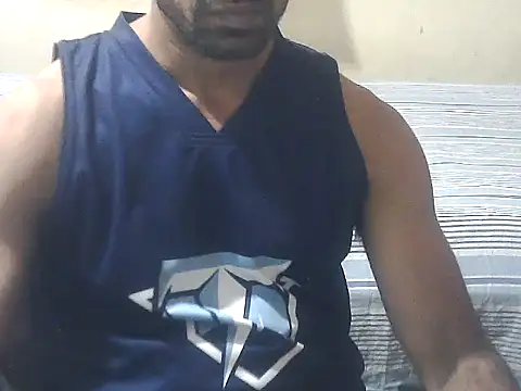 Snapshot of ROCKY_USA_18 chatting on July 15, 2026, 12:43 pm ROCKY USA 18 online show from July 15, 2026, 12:43 pm
