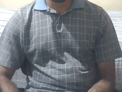 Snapshot of ROCKY_USA_18 chatting on July 16, 2026, 12:11 pm ROCKY USA 18 online show from July 16, 2026, 12:11 pm