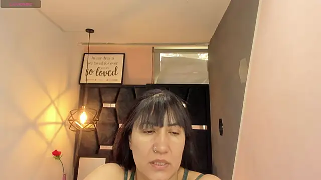 GiaFox  online show from November 2, 2025, 1:24 pm