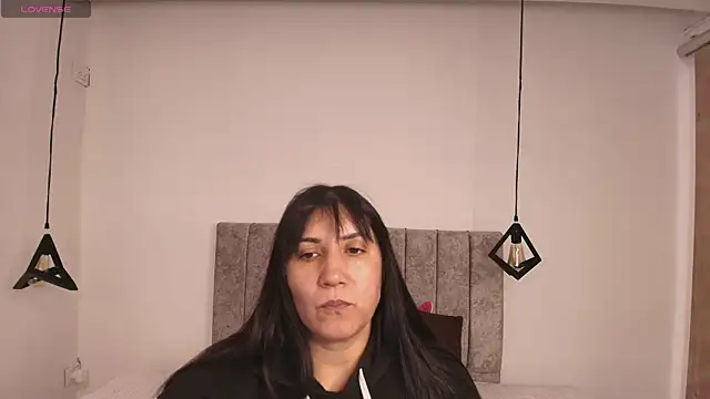 GiaFox  online show from April 10, 2026, 8:13 pm