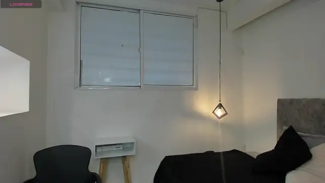 Snapshot of GiaFox_ chatting on May 14, 2026, 8:15 pm GiaFox online show from May 14, 2026, 8:15 pm
