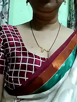 Rosy-B online show from December 11, 2024, 9:45 pm