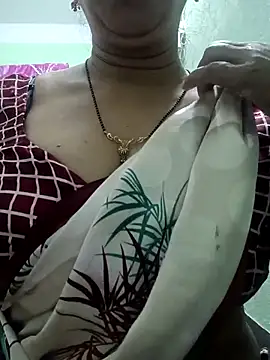 Snapshot of Rosy-B chatting on December 22, 2025, 12:51 am Rosy-B online show from December 22, 2025, 12:51 am