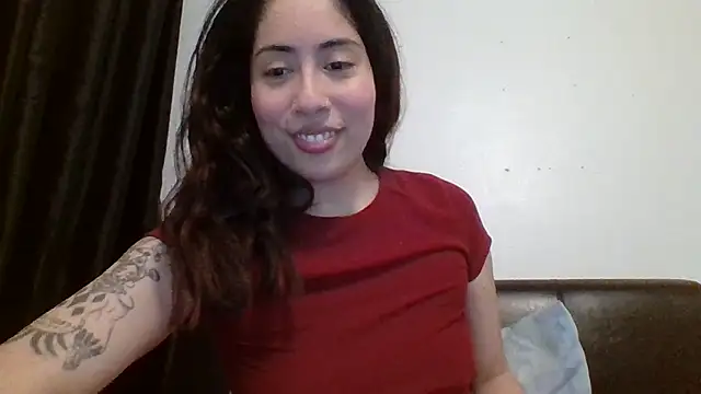 Snapshot of LorenaAnderson chatting on March 17, 2025, 11:54 pm LorenaAnderson online show from March 17, 2025, 11:54 pm