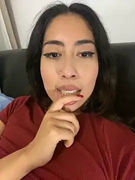 Snapshot of LorenaAnderson chatting on October 7, 2025, 8:50 pm LorenaAnderson online show from October 7, 2025, 8:50 pm