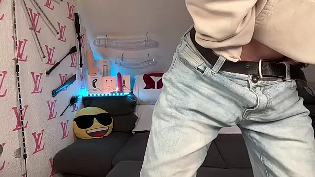 Cookieboy88 online show from February 10, 2026, 5:39 pm