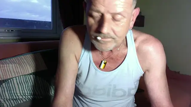 Snapshot of attack1 chatting on April 1, 2026, 6:38 pm attack1 online show from April 1, 2026, 6:38 pm