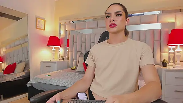 Snapshot of mariiahneedles chatting on December 20, 2024, 9:17 pm mariiahneedles online show from December 20, 2024, 9:17 pm